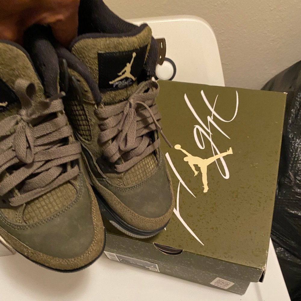 Air Jordan 4s Olive Craft GS